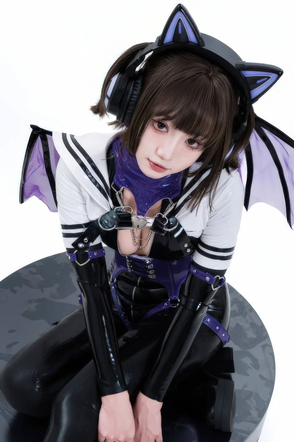 柒柒要乖哦 - No.066 白棚胶衣 [78P-231MB] tg@simisebaisi 【丝足阁】029.webp